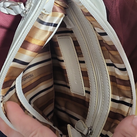 Tignanello white leather purse - Picture 5 of 8